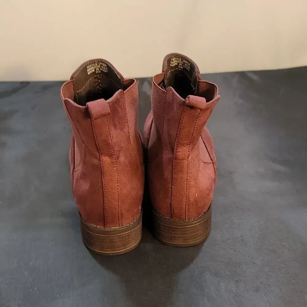 BRAND NEW LOFT OUTLET ROUND TOE SLIP-ON WOMEN